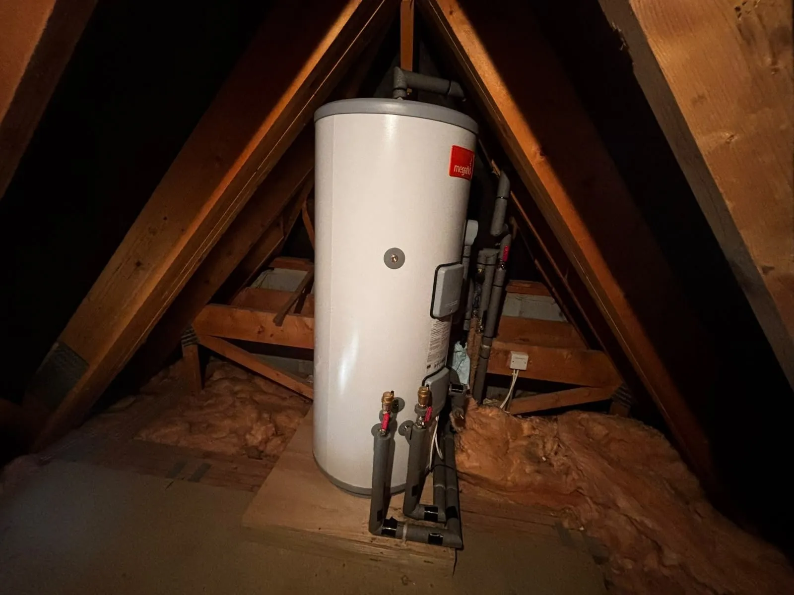 Unvented cylinder replacement in Petersfield